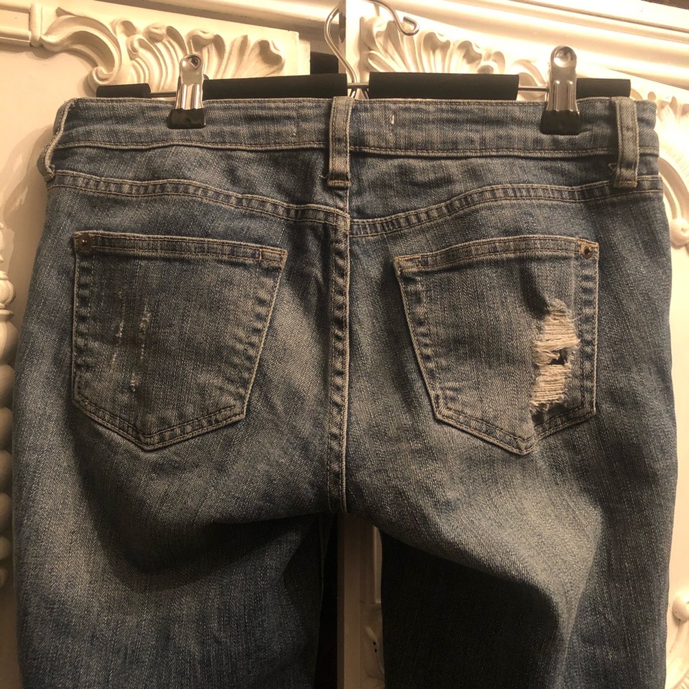 Distressed Skinny - Picture 5 of 7